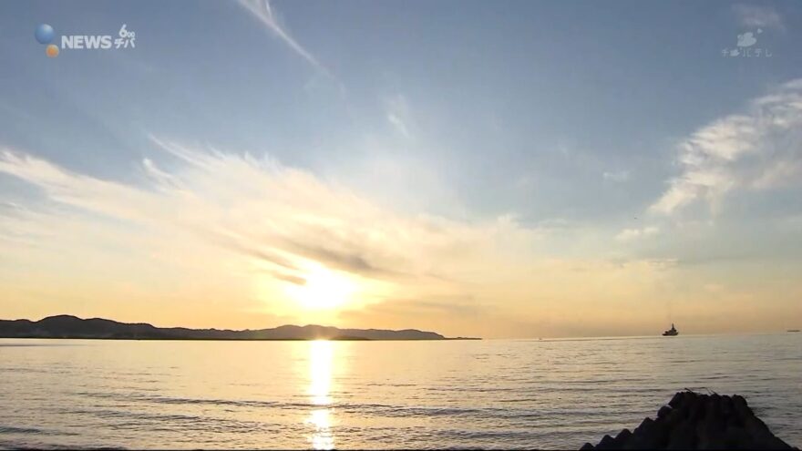 「恋人の聖地」に認定　館山市の”鏡ヶ浦”　夕陽は神秘的で写真映え